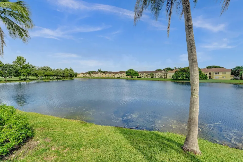 12650 Vista Isles Drive #918 Sunrise, FL 33325