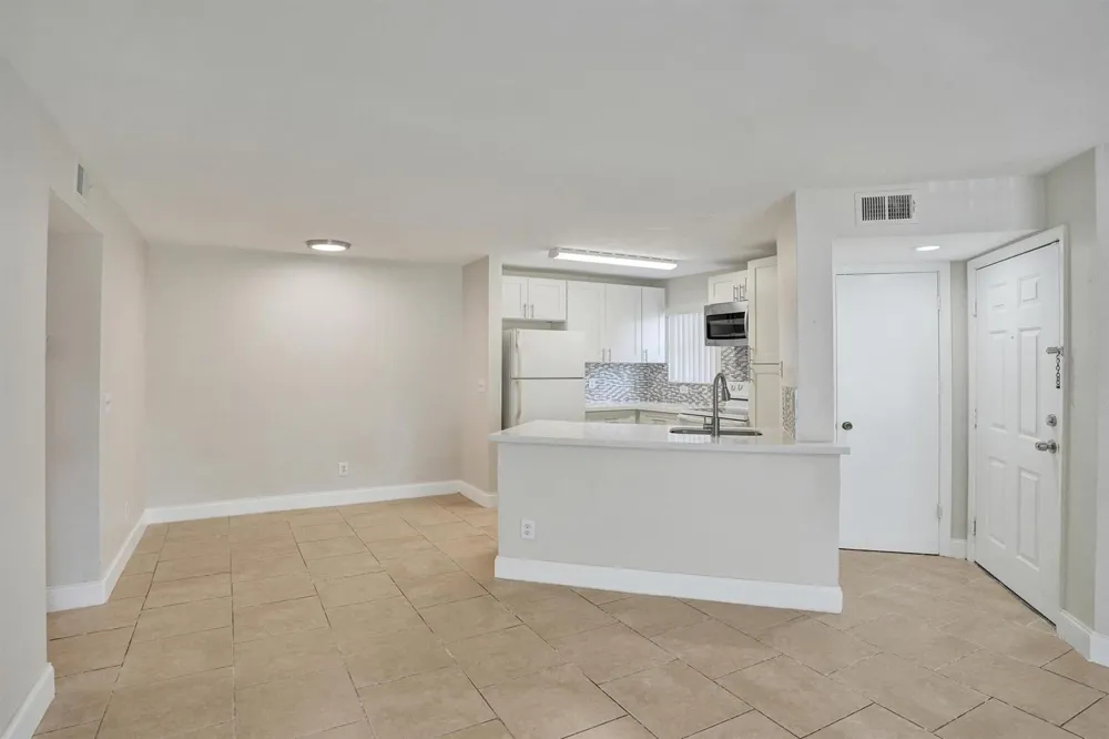 12650 Vista Isles Drive #918 Sunrise, FL 33325
