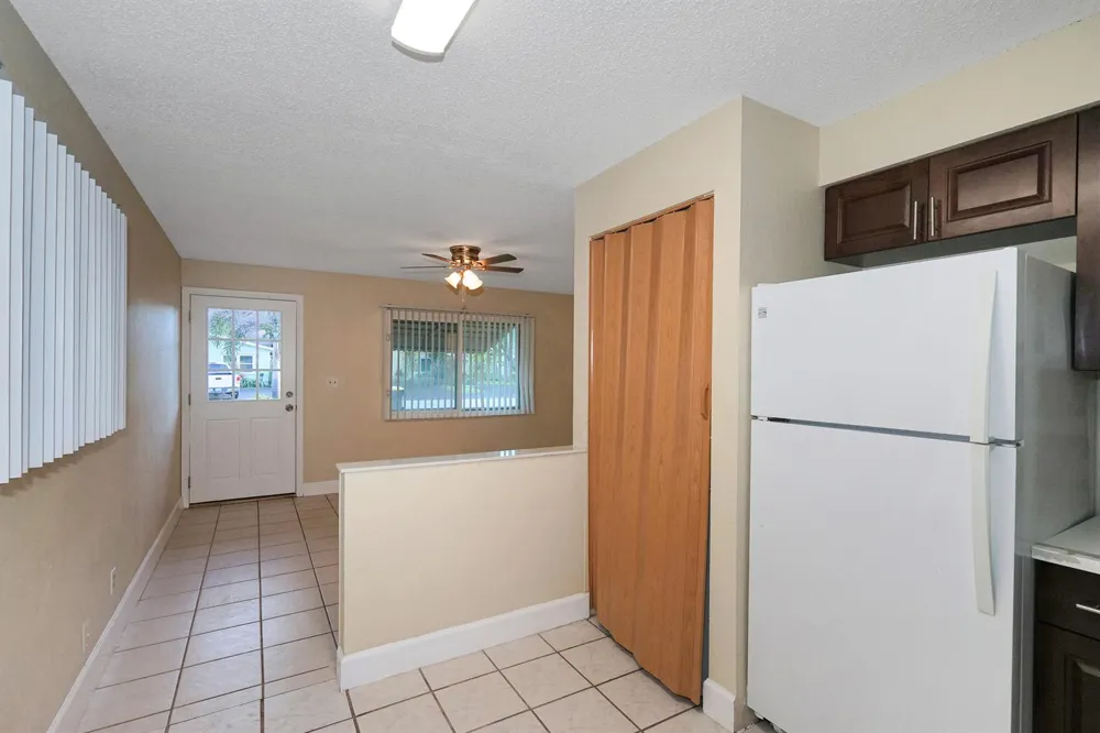 2716 SW 46TH STREET ##2 Dania Beach, FL 33312