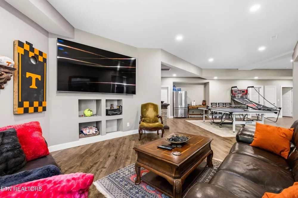 2124 Viewcrest Lane Knoxville, TN 37932