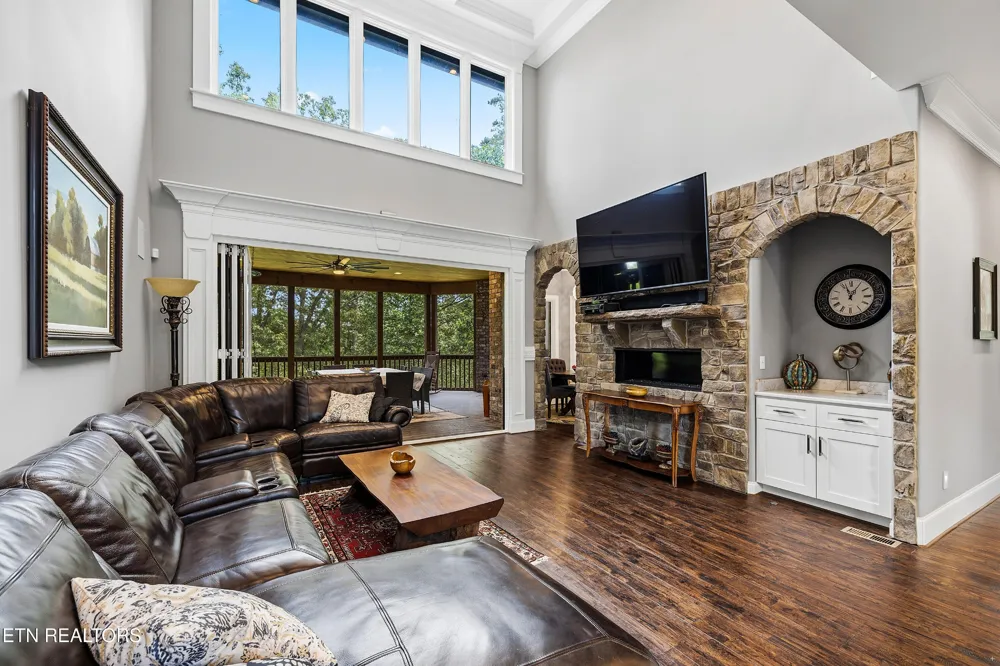 2124 Viewcrest Lane Knoxville, TN 37932
