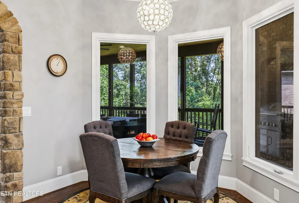 2124 Viewcrest Lane Knoxville, TN 37932