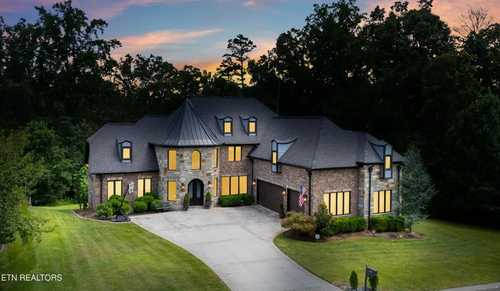 2124 Viewcrest Lane Knoxville, TN 37932