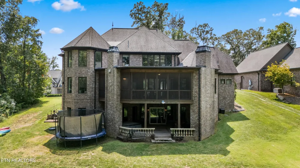 2124 Viewcrest Lane Knoxville, TN 37932