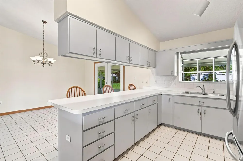39023 LAKE BURNS ROAD Umatilla, FL 32784