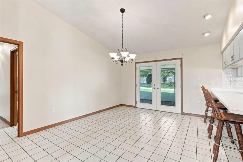 39023 LAKE BURNS ROAD Umatilla, FL 32784