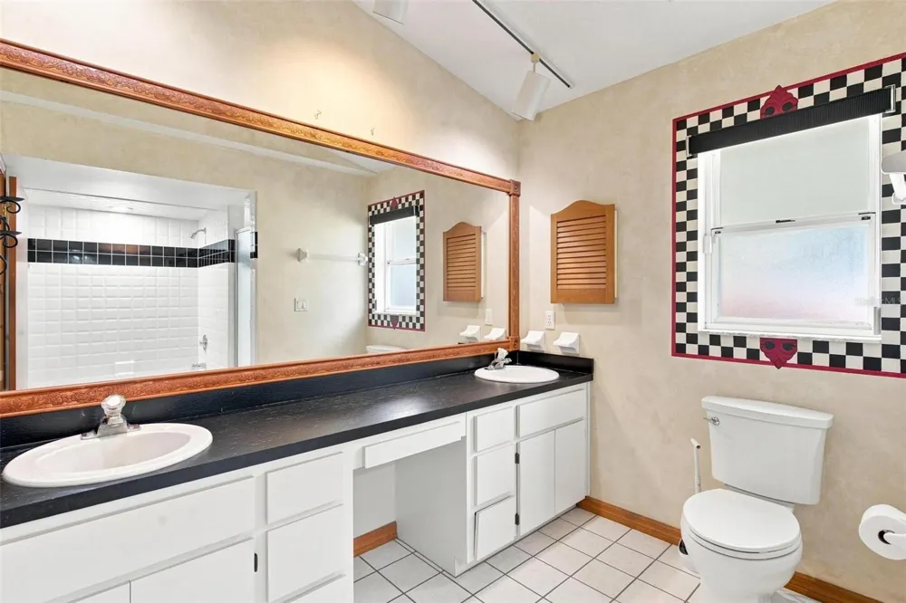 39023 LAKE BURNS ROAD Umatilla, FL 32784