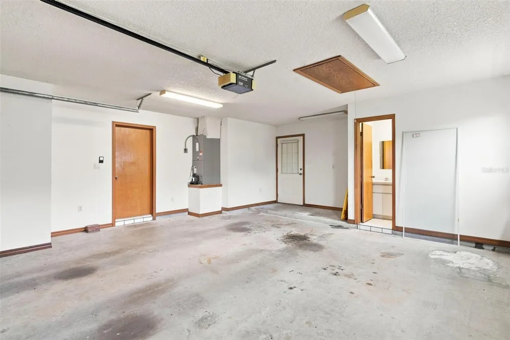 39023 LAKE BURNS ROAD Umatilla, FL 32784