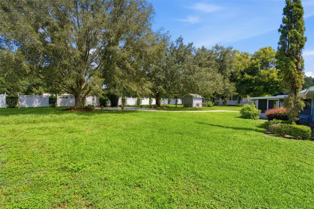 39023 LAKE BURNS ROAD Umatilla, FL 32784