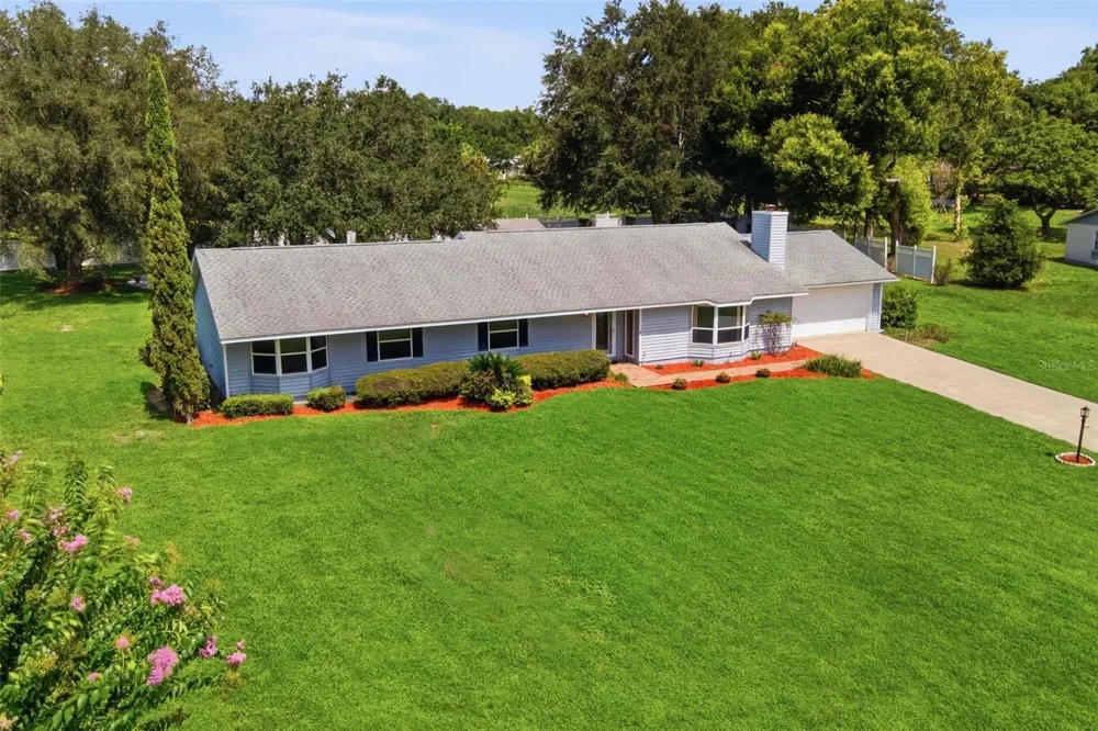 39023 LAKE BURNS ROAD Umatilla, FL 32784
