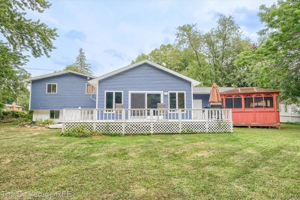 2127 Holly Tree Drive Davison Township, MI 48423