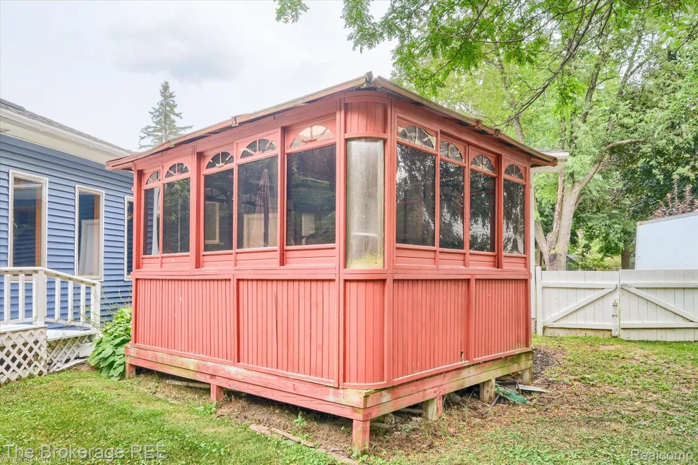 2127 Holly Tree Drive Davison Township, MI 48423