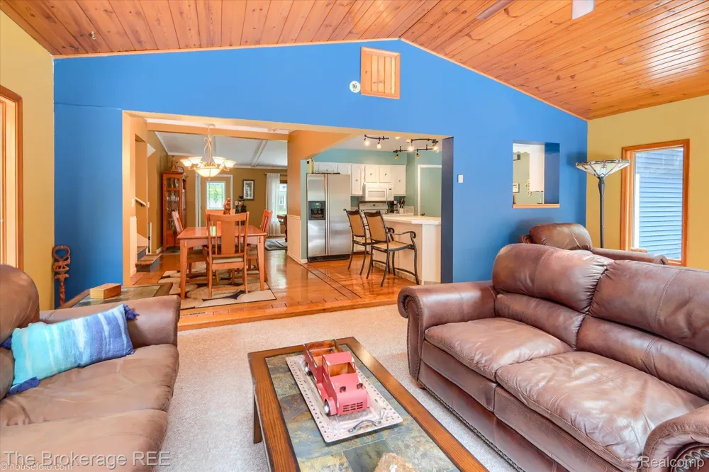 2127 Holly Tree Drive Davison Township, MI 48423
