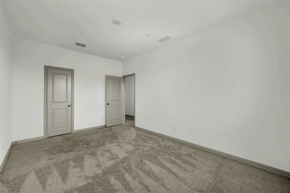 2538 Settlers Place Garland, TX 75042