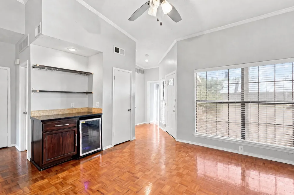 400 Pebble Way #262 Arlington, TX 76006