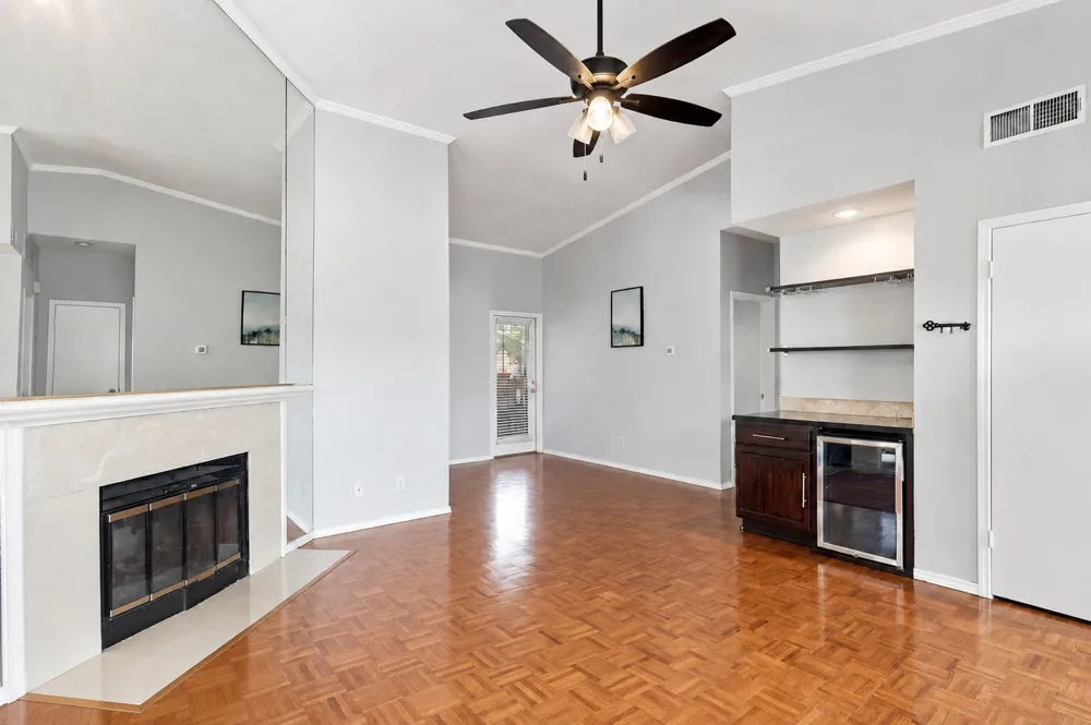 400 Pebble Way #262 Arlington, TX 76006
