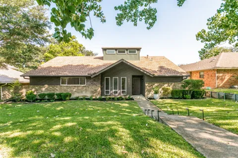 8031 Moss Meadows Drive