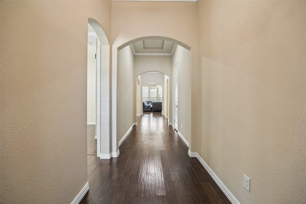 338 Wyndale Drive Lewisville, TX 75056