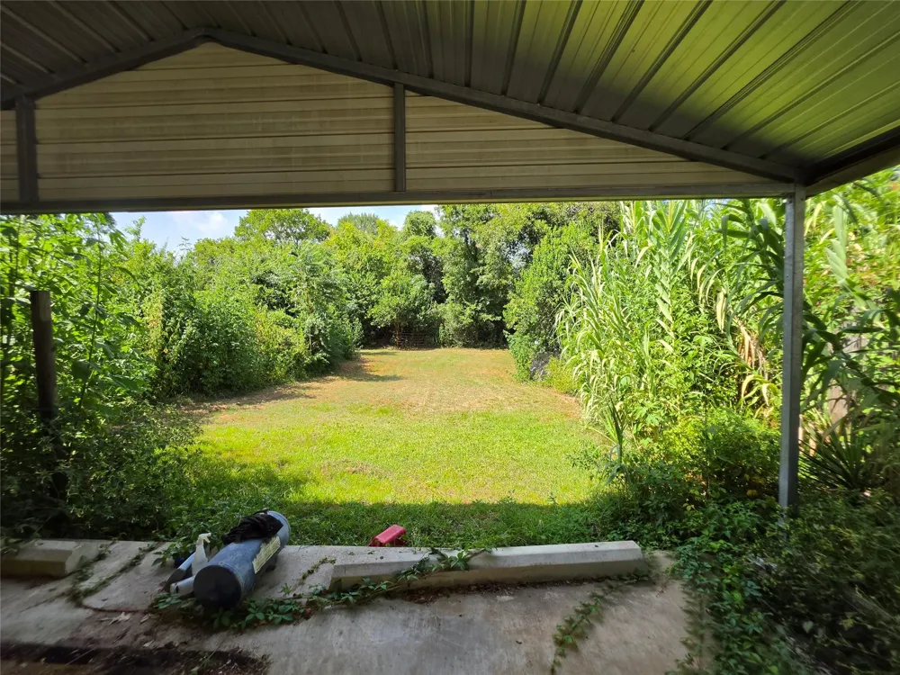 919 E Murchison Street Palestine, TX 75801