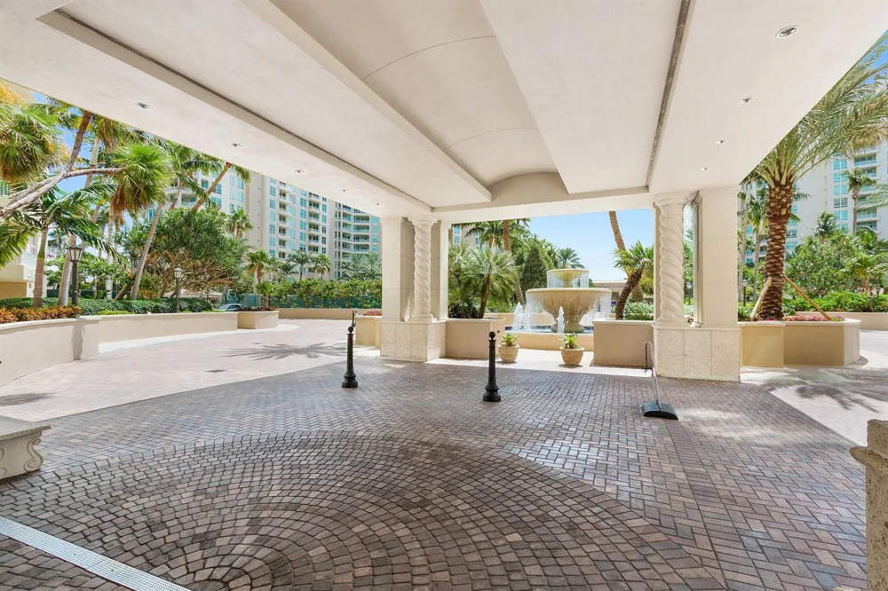 3700 S OCEAN BOULEVARD #404 Highland Beach, FL 33487