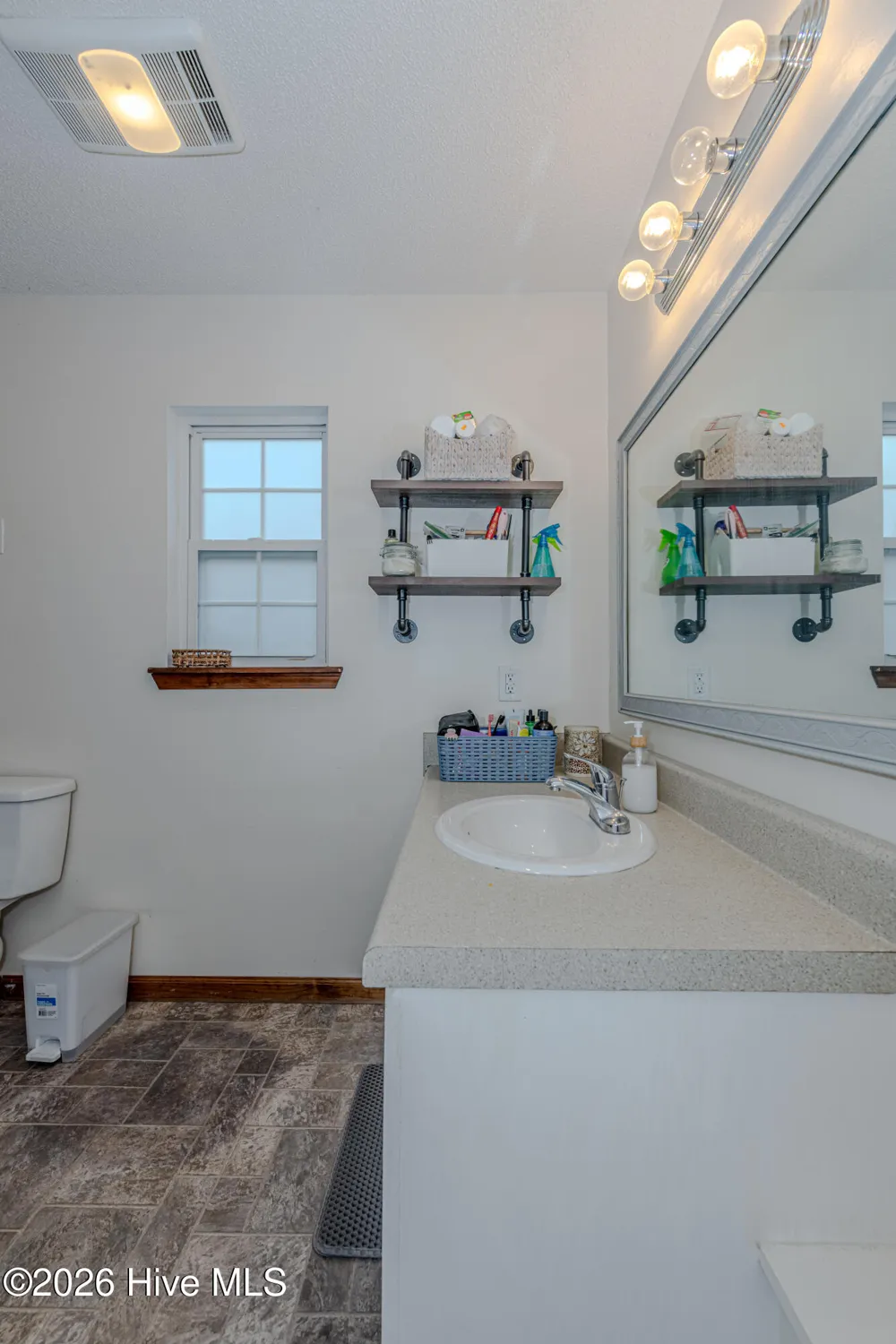 106 Linden Road Richlands, NC 28574