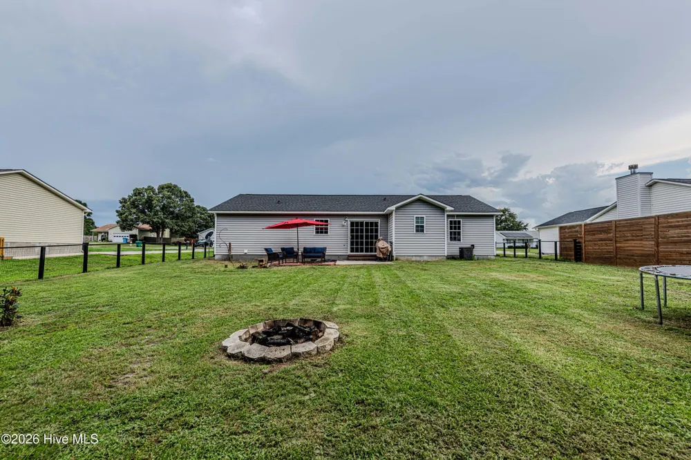 106 Linden Road Richlands, NC 28574