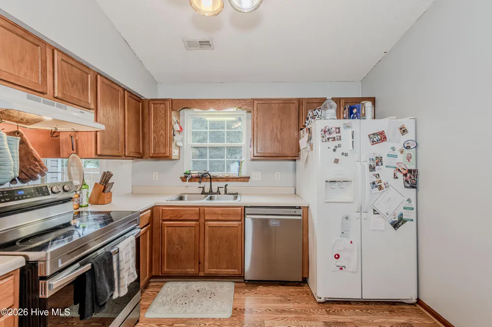 106 Linden Road Richlands, NC 28574