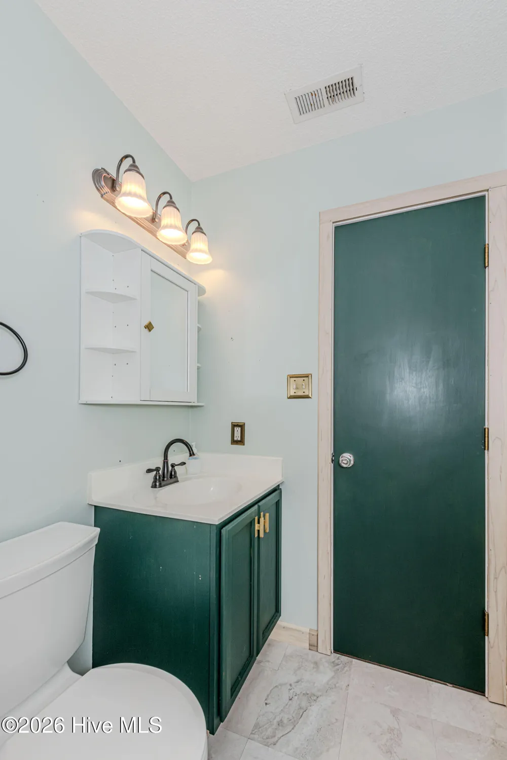 106 Linden Road Richlands, NC 28574