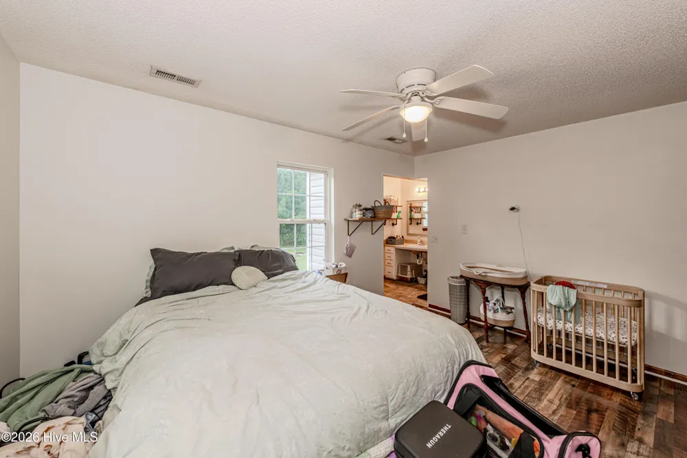 106 Linden Road Richlands, NC 28574