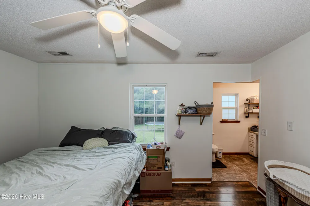 106 Linden Road Richlands, NC 28574
