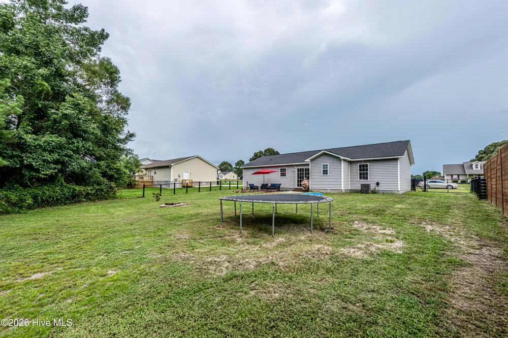 106 Linden Road Richlands, NC 28574