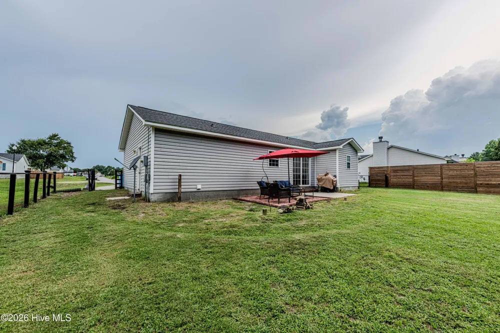 106 Linden Road Richlands, NC 28574