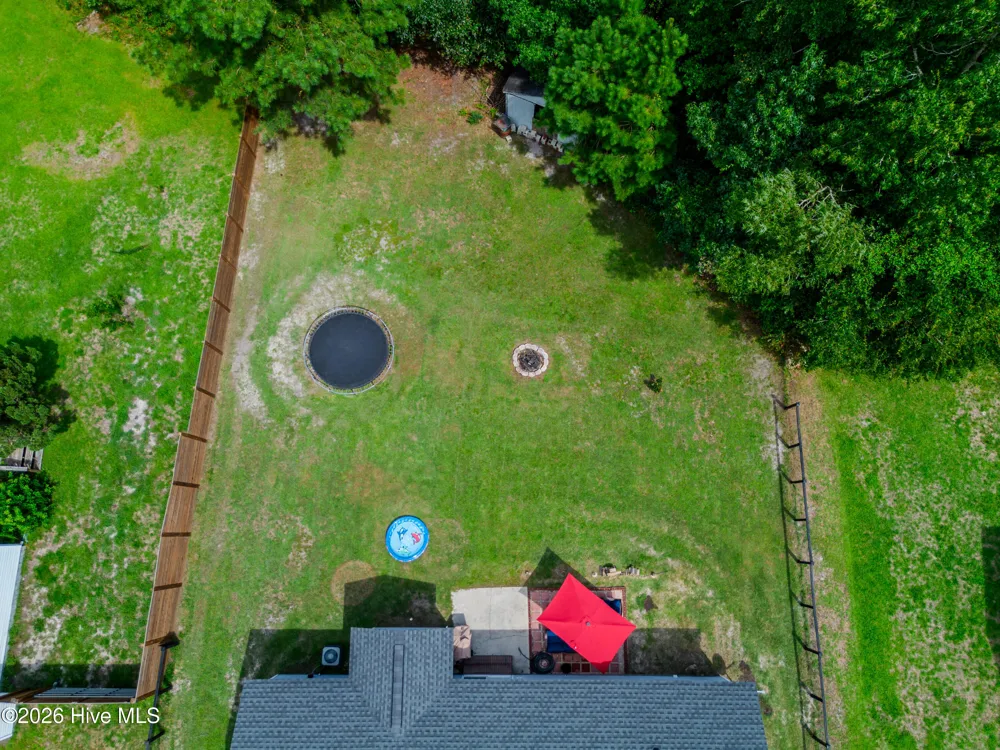 106 Linden Road Richlands, NC 28574