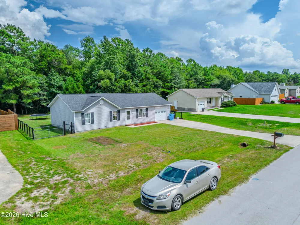 106 Linden Road Richlands, NC 28574