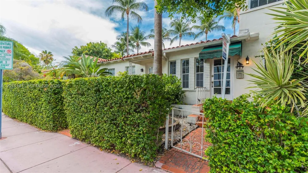 1605 Michigan Ave #929 Miami Beach, FL 33139