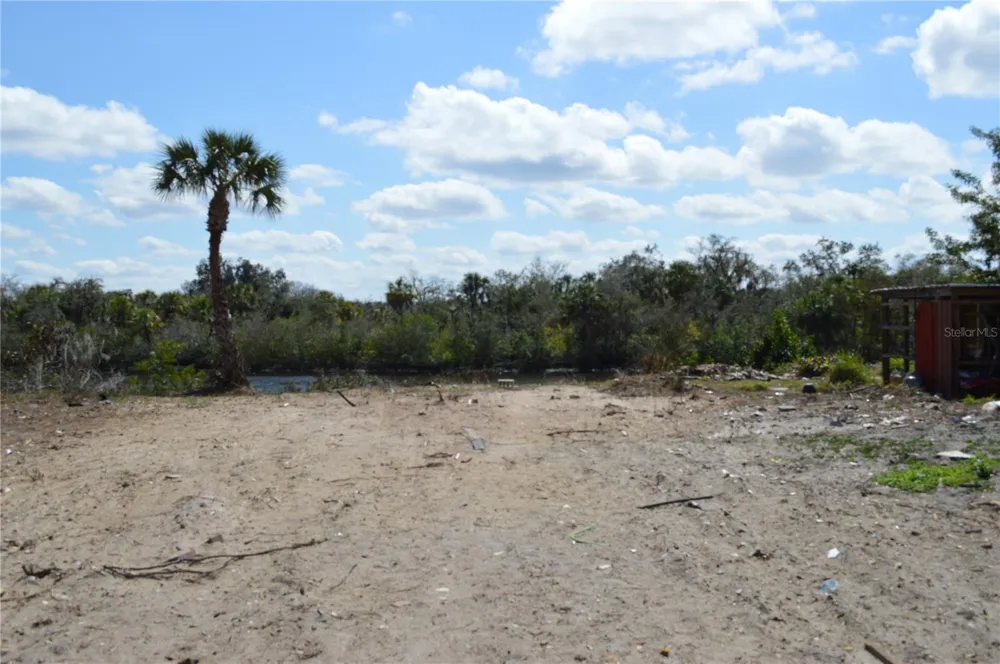 7023 PAYNE AVENUE Gibsonton, FL 33534