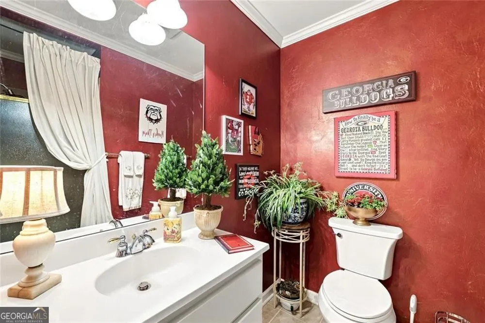 137 Lady Slipper LN Jasper, GA 30143