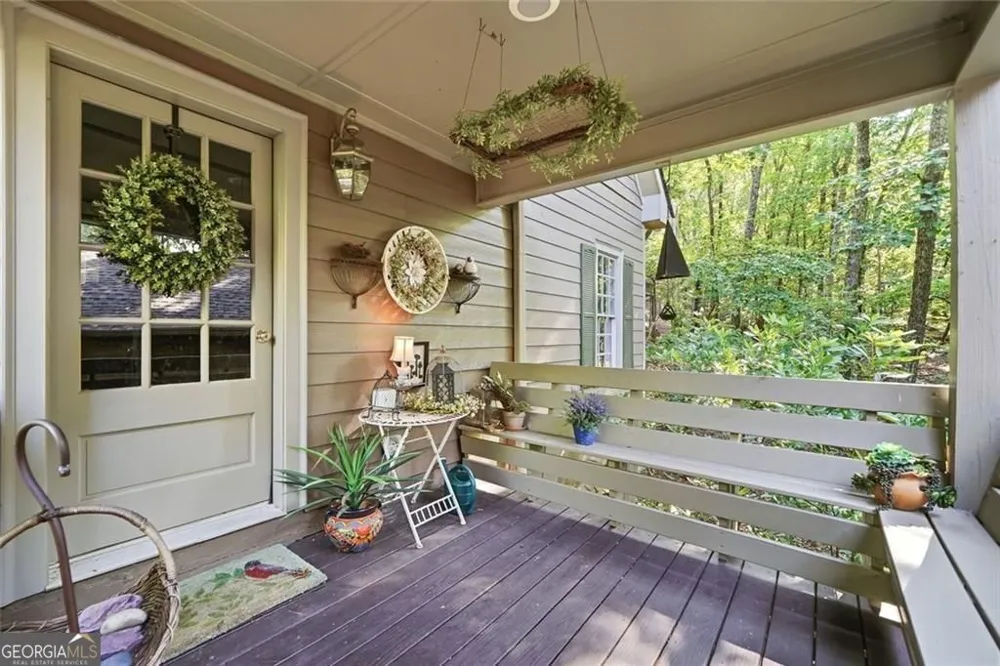 137 Lady Slipper LN Jasper, GA 30143