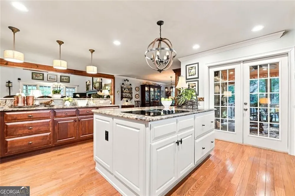 137 Lady Slipper LN Jasper, GA 30143