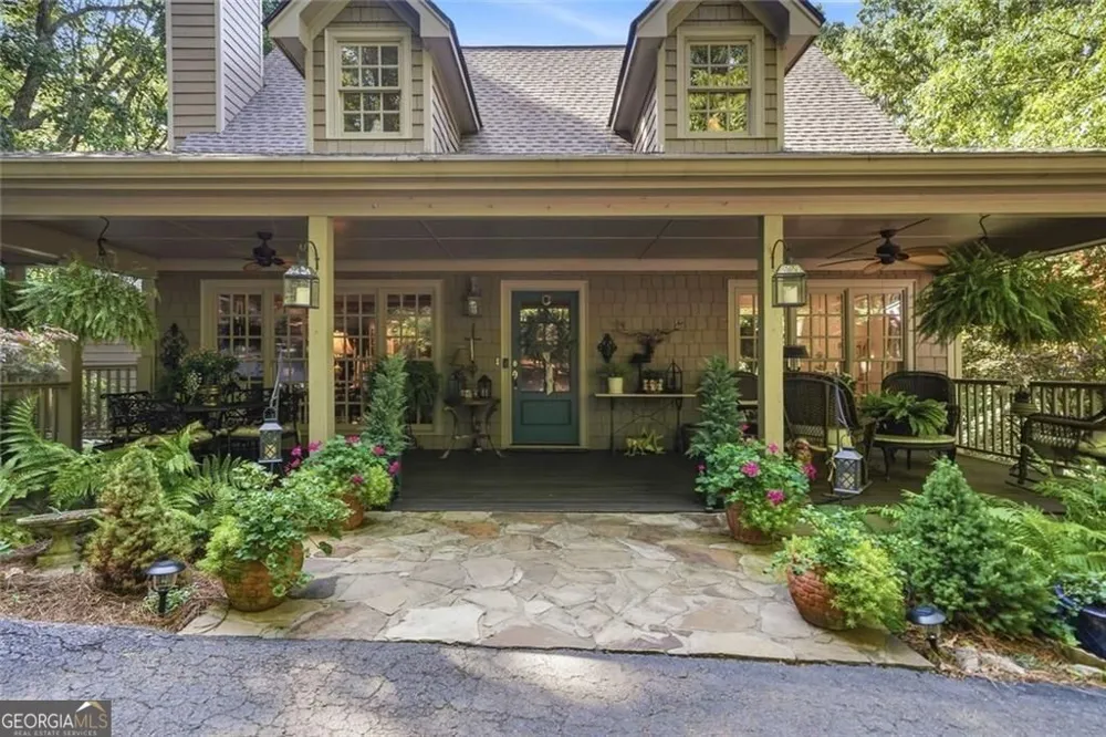 137 Lady Slipper LN Jasper, GA 30143
