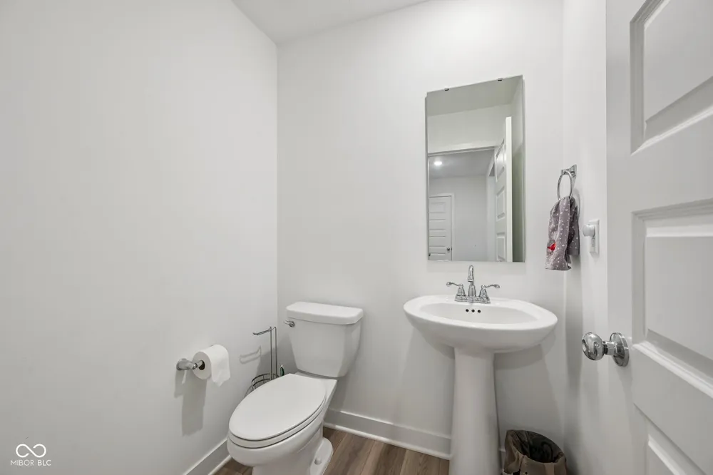 1712 Clifton Lane Westfield, IN 46074