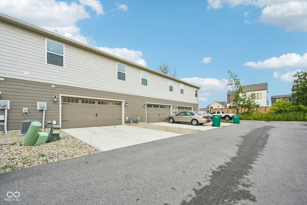 1712 Clifton Lane Westfield, IN 46074
