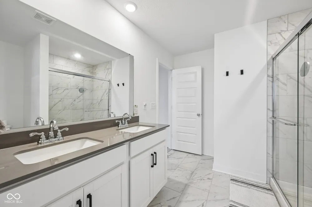 1712 Clifton Lane Westfield, IN 46074