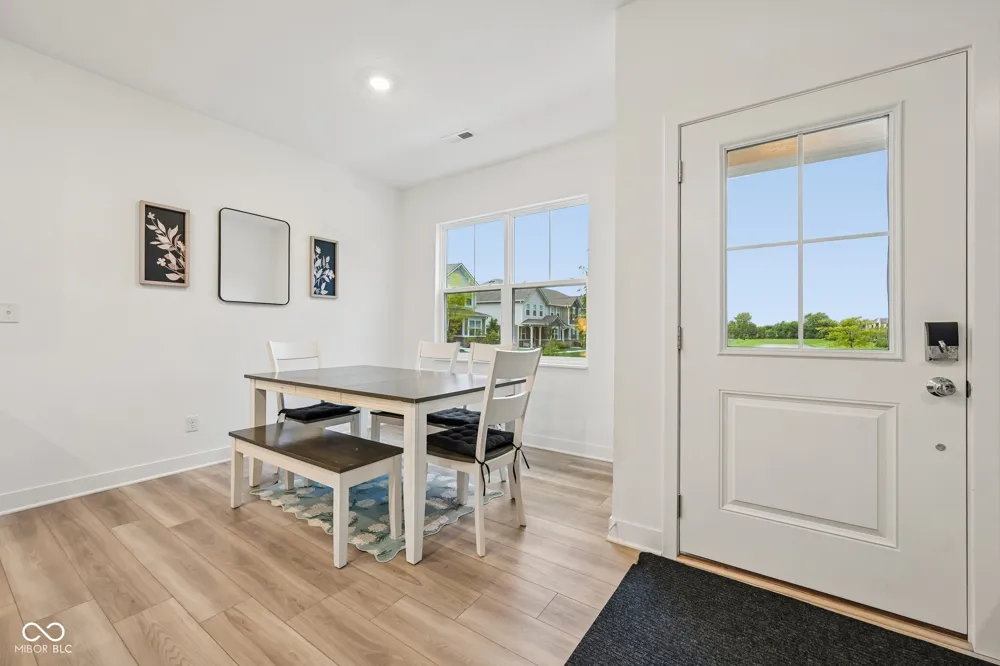 1712 Clifton Lane Westfield, IN 46074