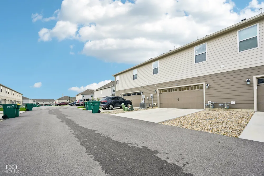 1712 Clifton Lane Westfield, IN 46074