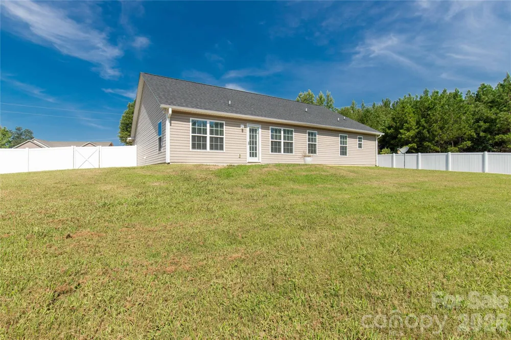 6407 Hunting Creek Road Lancaster, SC 29720