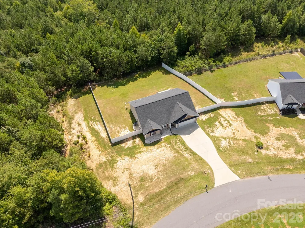 6407 Hunting Creek Road Lancaster, SC 29720