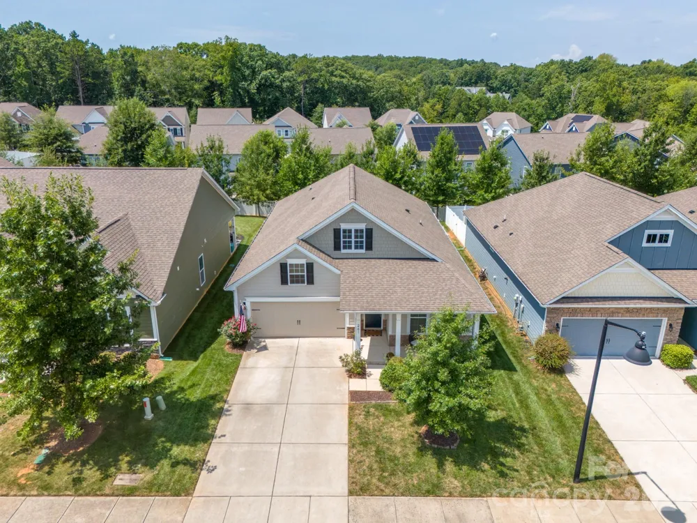 261 Robinwood Lane Clover, SC 29710