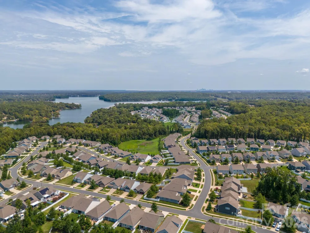 261 Robinwood Lane Clover, SC 29710