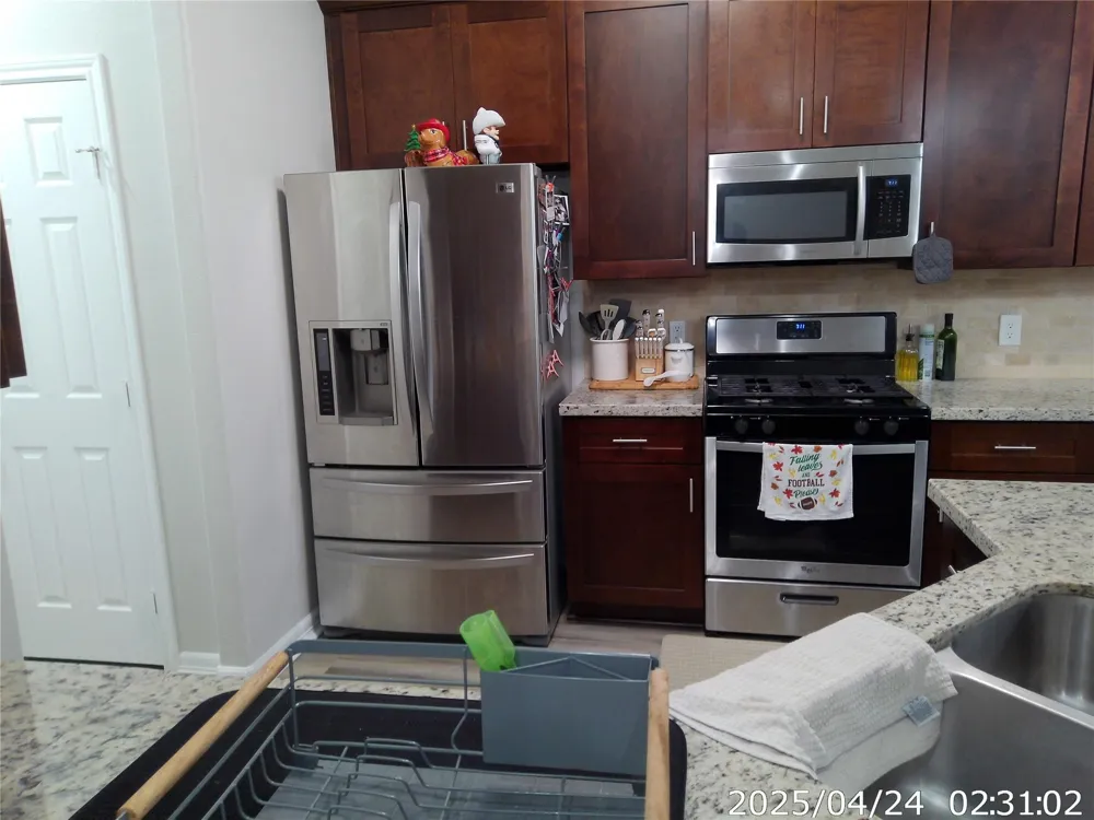 1027 Wallace Street Columbus, TX 78934